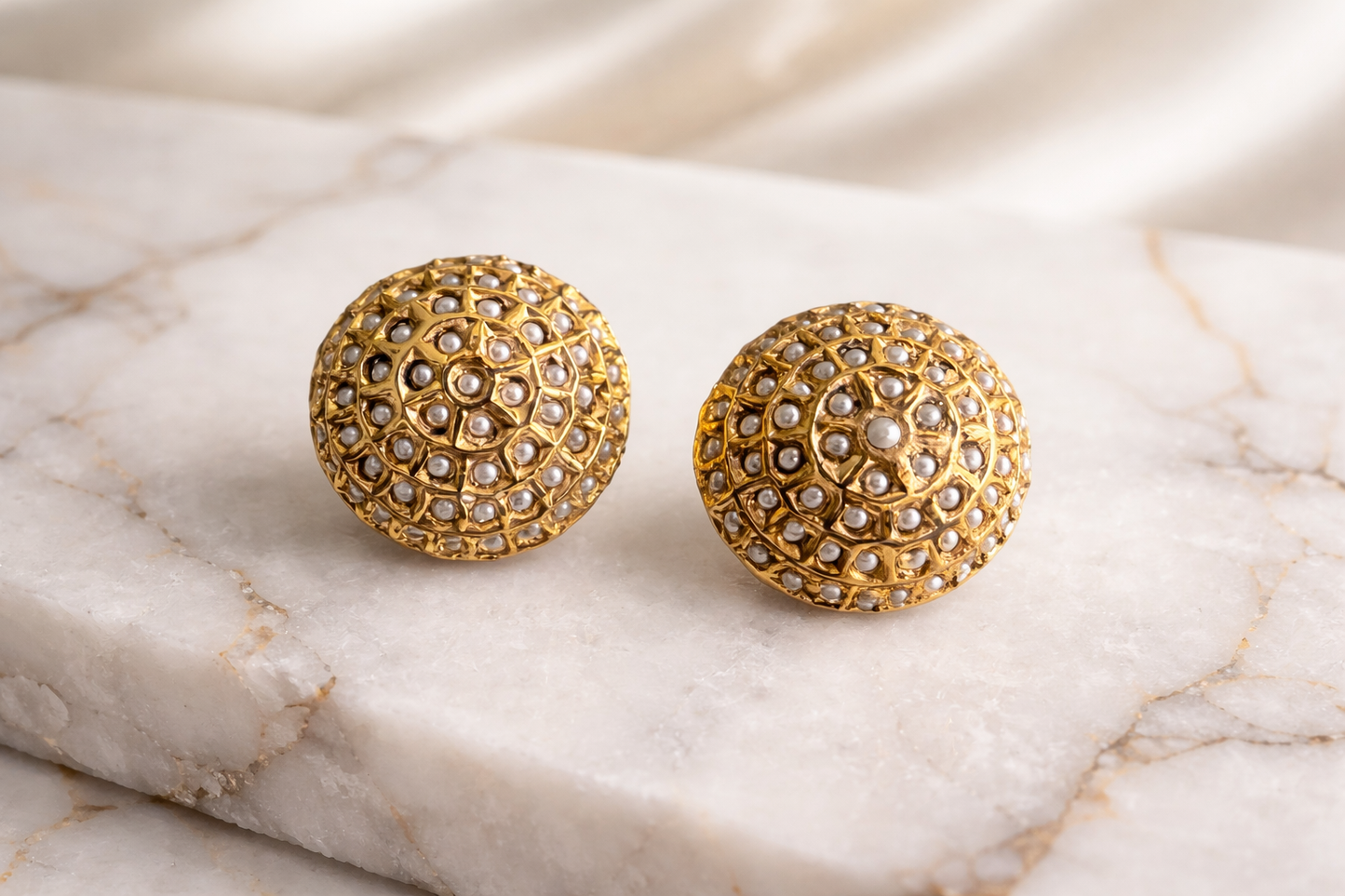 Sunehri Pearl Dome Studs
