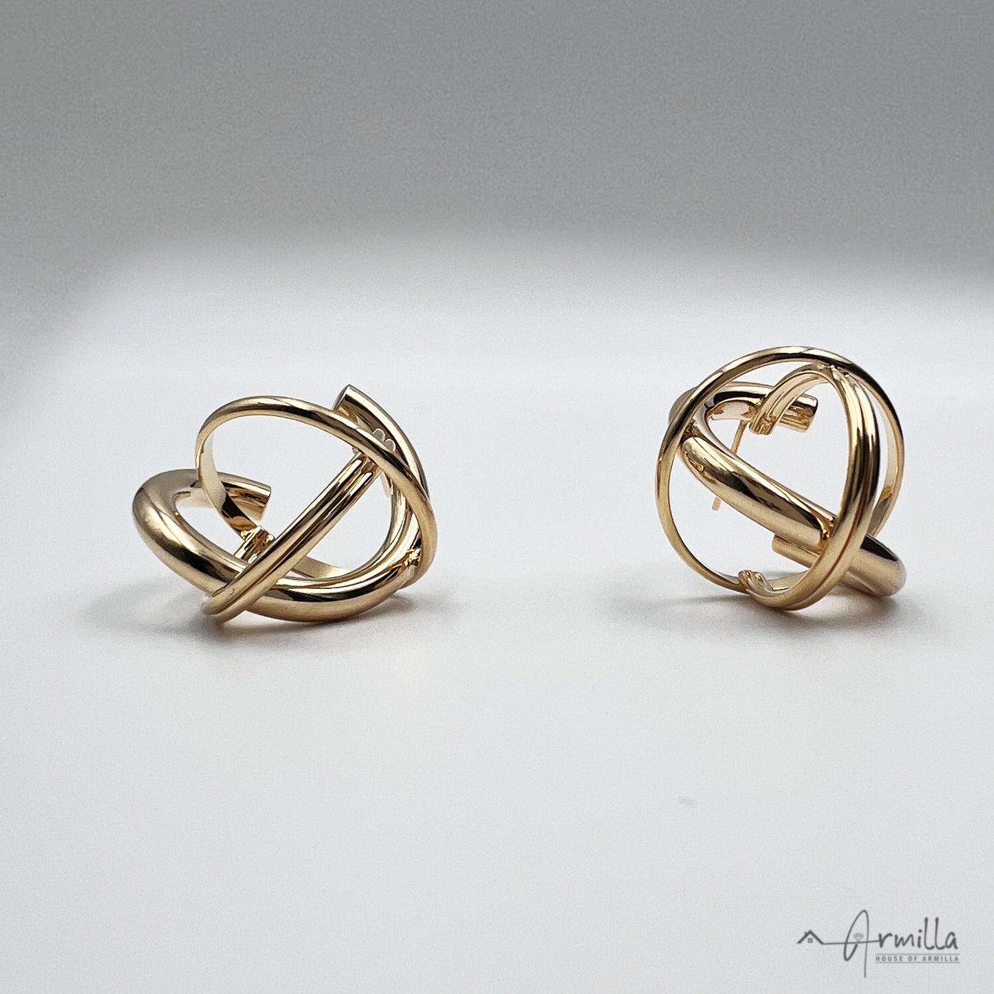 Criss Cross Style small golden hoops