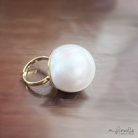 Statement Pearl Ring