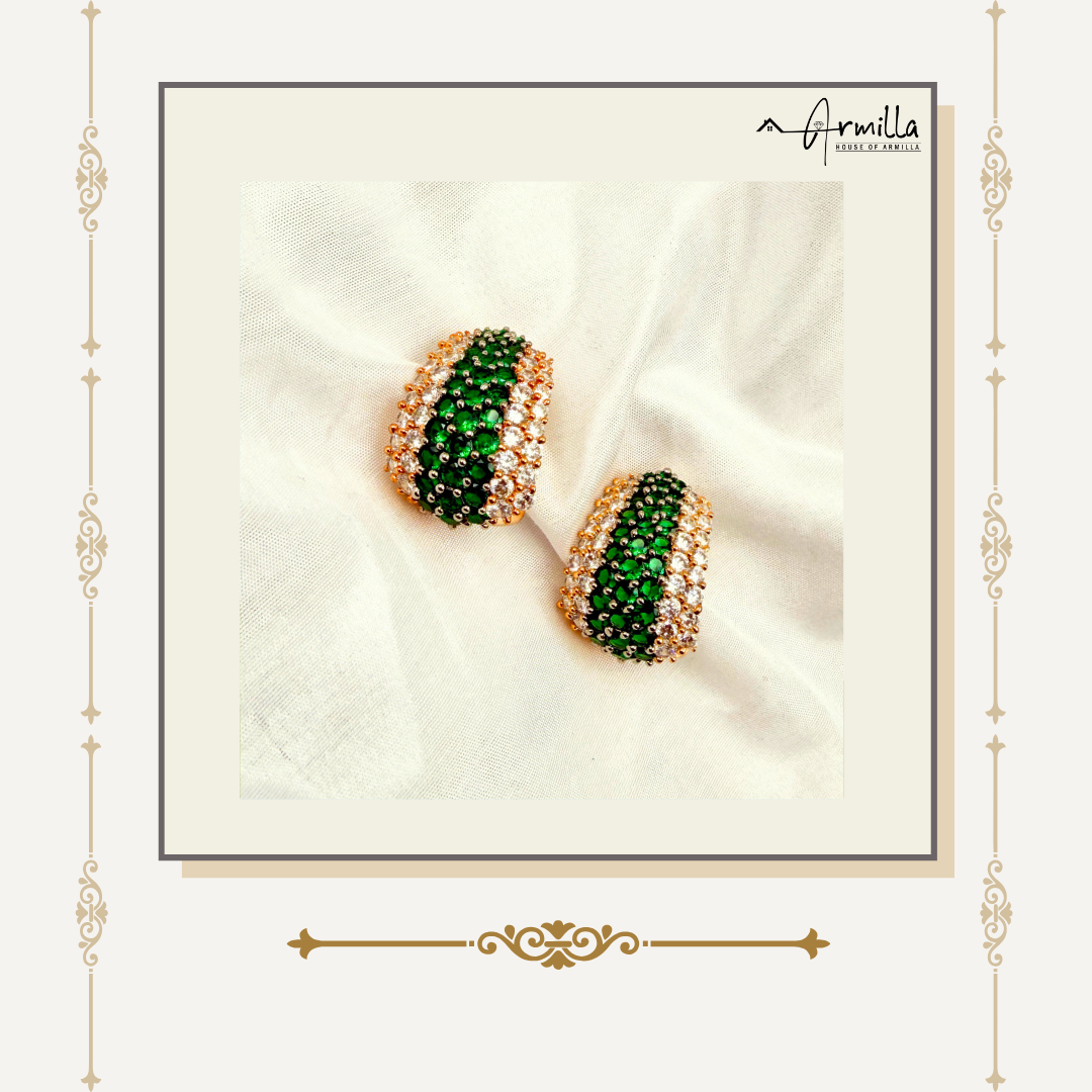 Emerald Radiance – Luxe Statement Hoop Earrings