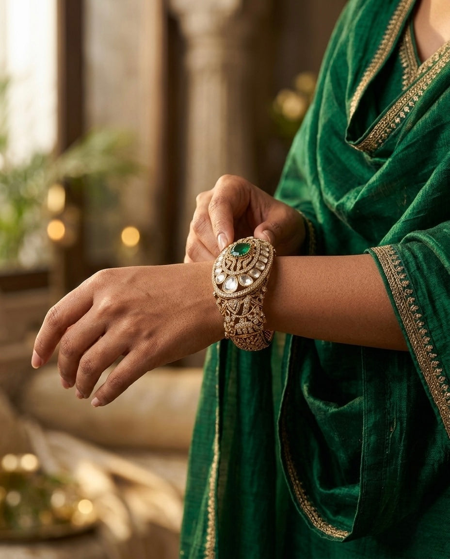 Maharani Emerald Kundan Statement Bracelet